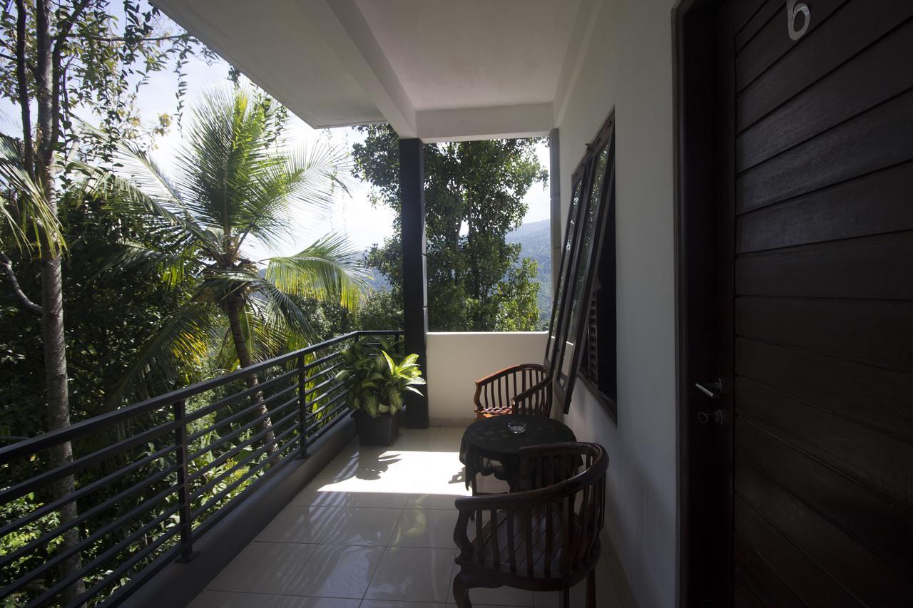 Dangin Mangkalan Homestay Munduk Exterior foto